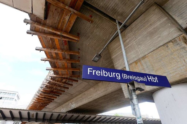 Die Sanierung der Stadtbahnbrcke wird...ahre dauern (Archivbild vom Mai 2021).  | Foto: Ingo Schneider