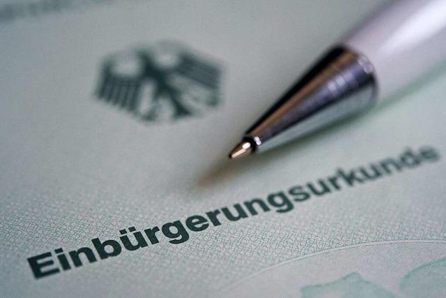 Mehr Menschen wollen im Kreis Breisgau-Hochschwarzwald den deutschen Pass