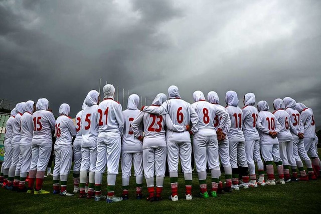 Mixtur aus Trotz und Tapferkeit: Irans Fuballerinnen  | Foto: Maryam Majd