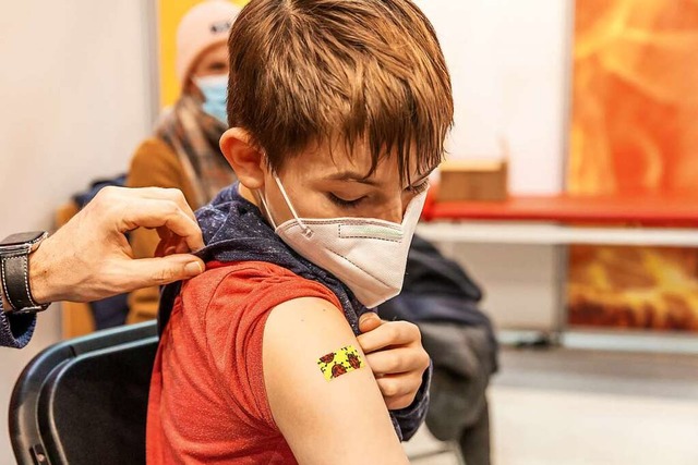 Mittlerweile die vierte Impfaktion fr...is Emmendingen angeboten (Symbolfoto).  | Foto: Frank Hammerschmidt (dpa)
