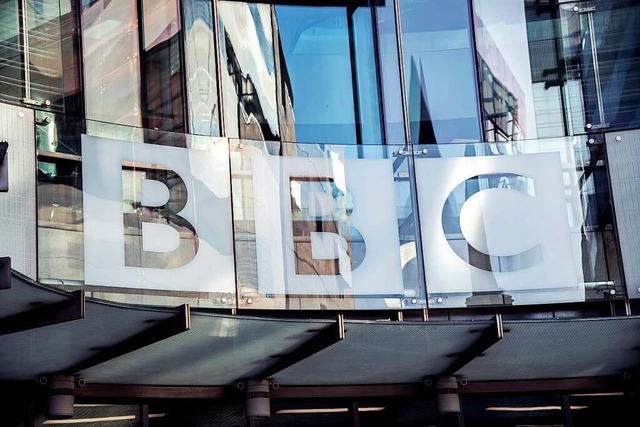 Legende mit globaler journalistischer Bedeutung: BBC-Hauptsitz in London  | Foto: Ian West (dpa)