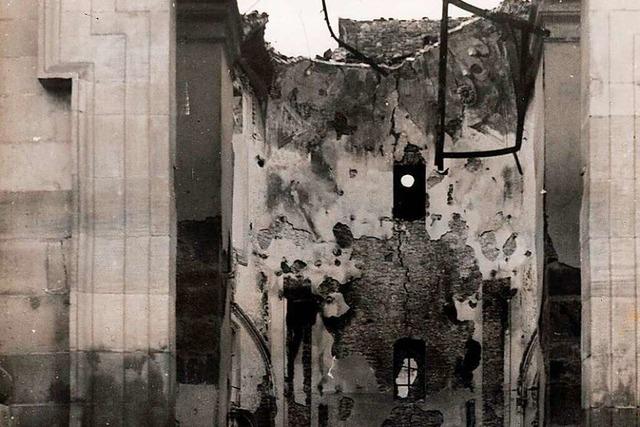 Von der Freiburger Universitätskirche blieb beim Bombenangriff 1944 nur die leere Hülle