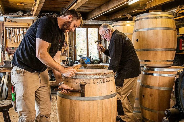 Vater Josef und Sohn Christoph Schlege...heute hauptschlich Fsser <ppp></ppp>  | Foto: Karin Stckl-Steinebrunner