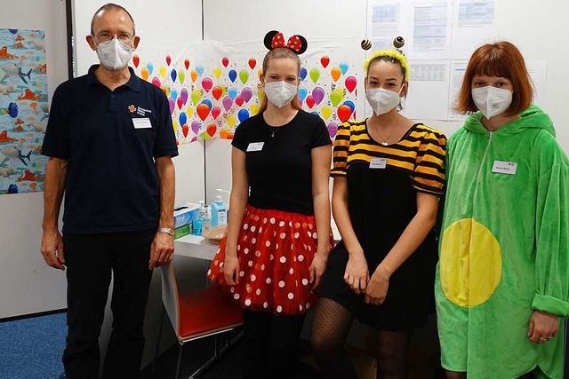 Die Kinderrzte rund um Matthias Rbbe...mann, Mira Schilling und Marion Benitz  | Foto: Silas Schwab