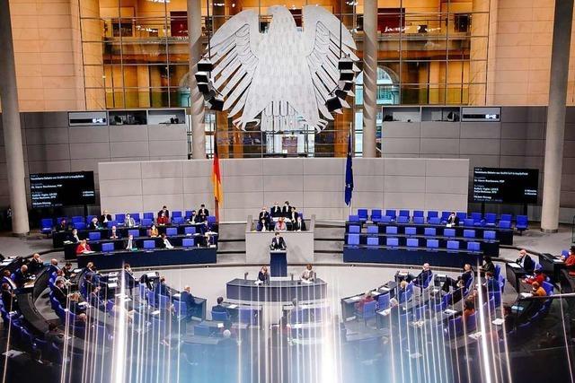 Bundestag diskutiert leidenschaftlich über die Impfpflicht