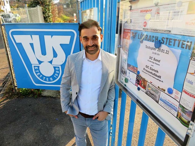 Abteilungsleiter Giuseppe Gianguercio ...Stetten Leben ins Stadion zu bekommen.  | Foto: Peter Gerigk