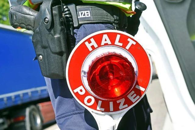 Polizei sperrt A5 für Festnahme eines Autofahrers