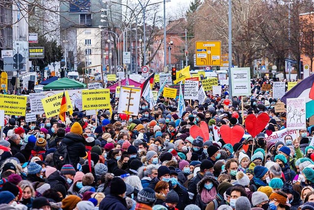 Querdenker-Demo am 8. Januar in Freiburg  | Foto: Philipp von Ditfurth