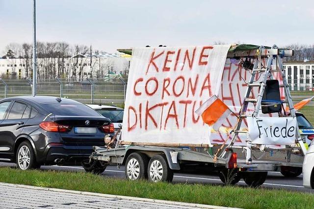 Sagte der Corona-Kritiker zu den Freiburger Polizisten 
