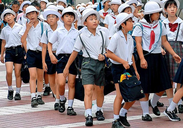 Leistungsdruck: Japans Schulsystem gilt als eines der hrtesten weltweit.  | Foto: epa Andy Rain