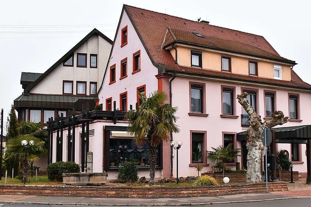 Das Hotel-Restaurant Brutigams Weinst...thuser mit Ferienwohnungen entstehen.  | Foto: Thomas Rhenisch