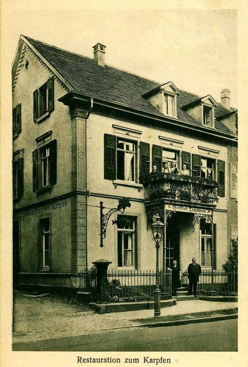 Ist dieses Jahr genau 150 Jahre alt: D... Wirtschaft &#8222;Zum Karpfen&#8220;.  | Foto: Archiv Manfred Gallo