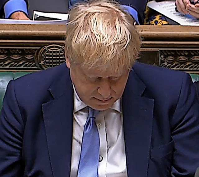 Sagte &#8222;sorry&#8220; im Parlament: Boris  Johnson  | Foto: House Of Commons (dpa)
