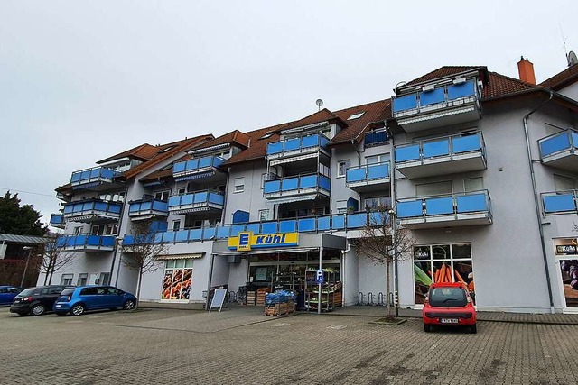 Die Betreiber des  Edeka-Marktes in Ih...ndort keine Erweiterungsmglichkeiten.  | Foto: Julius Wilhelm Steckmeister