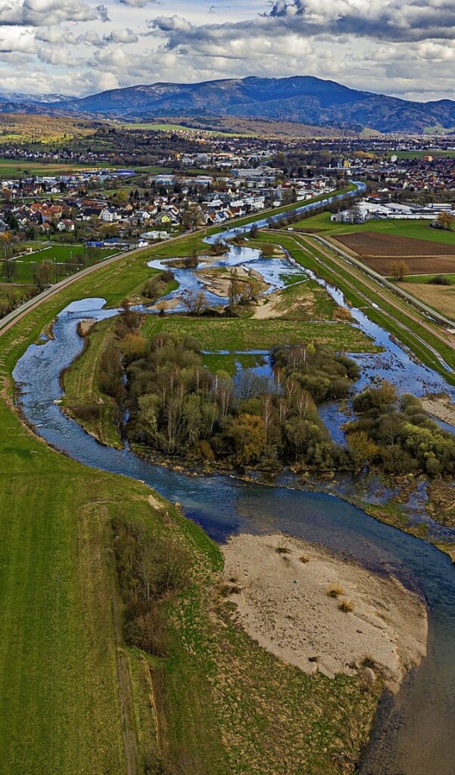 Die renaturierte Elz bei Kndringen  | Foto: Dieter Ruf