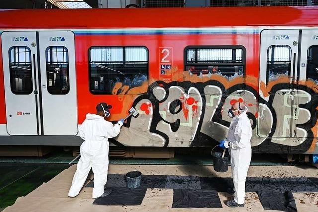 Graffiti auf Zügen: eine teure und auch gefährliche Farbsprayerei