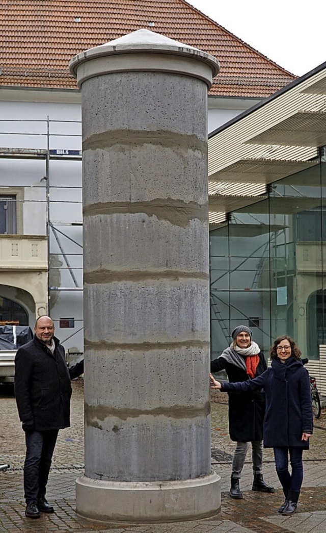 Wolfgang Reinbold (Museum), Patricia P...lerie) und Katerina Ankerhold (Salmen)  | Foto: Lea Braun/Stadt Offenburg