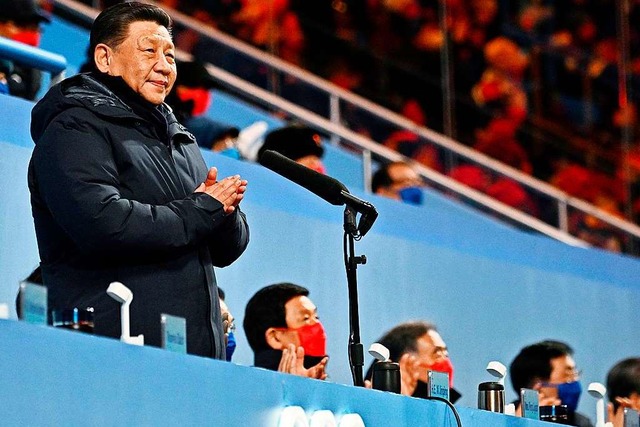 Chinas Prsident Xi Jinping erklrt die Spiele fr erffnet.  | Foto: Anthony Wallace (dpa)