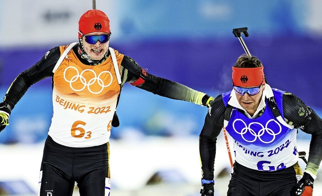 Benedikt Doll bergibt bei der olympis...sieger wurde Norwegen vor Frankreich.   | Foto: GEPA pictures/ Patrick Steiner via www.imago-images.de