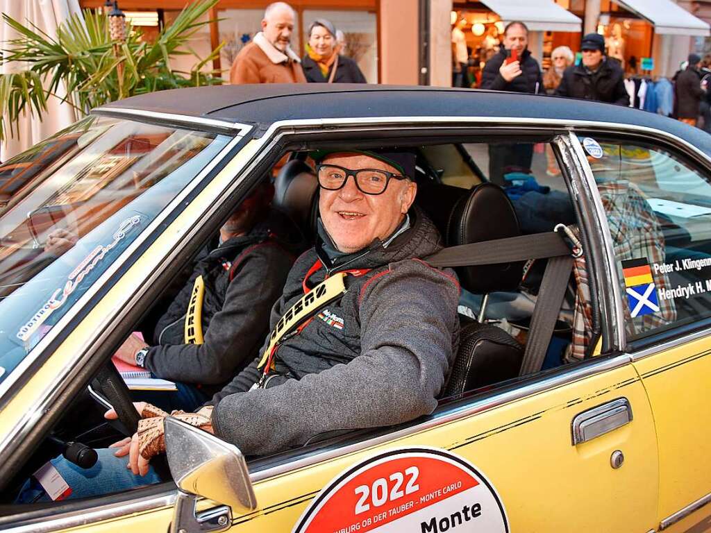 Unter den 67 in Freiburg gestarteten Oldtimern tummelten sich nicht nur legendre Modelle, die bereits zu ihrer aktiven Zeit bei einem WM-Lauf im Frstentum Monaco siegreich waren, sondern auch Klassiker aus der jngeren Motorsport-Geschichte.