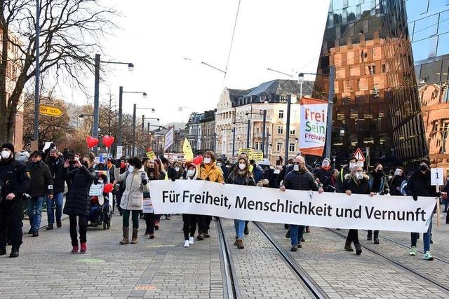 Corona-Protest in Freiburg darf diesmal nicht durch die Innenstadt ziehen