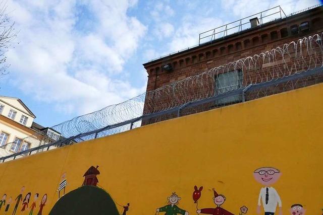 Am Lörracher Gefängnis flogen Drogen über die Mauer