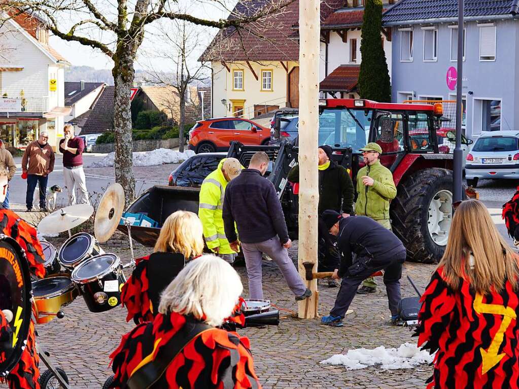 Eindrcke vom Narrenbaumstellen in Grwihl