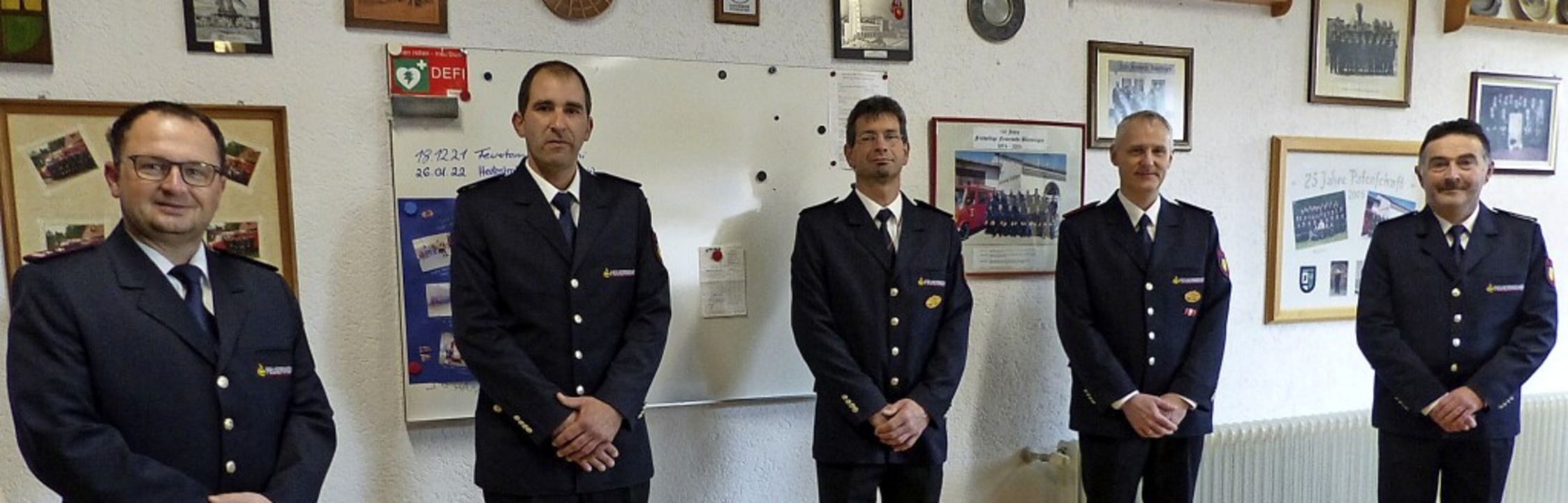 Kommandant Markus Geugelin und sein St...er und Reinhard Geugelin (von links).   | Foto: Rolf Mück