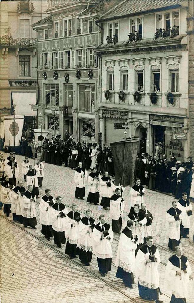 Der &#8222;Breisgauer Hof&#8220; mit d...undstck die Adresse Kaiserstrae 137.  | Foto: Archiv Manfred Gallo