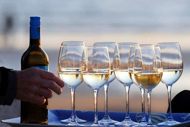 Winzer halten nichts von Krebswarnungen auf Weinflaschen