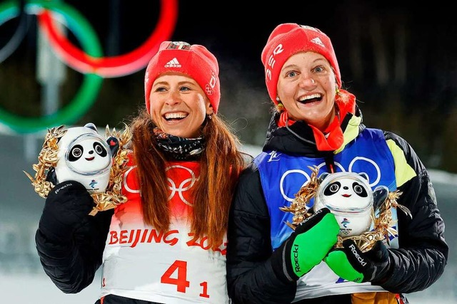 Strahlende Siegerinnen: Katharina Hennig (links) und Victoria Carl  | Foto: ODD ANDERSEN (AFP)