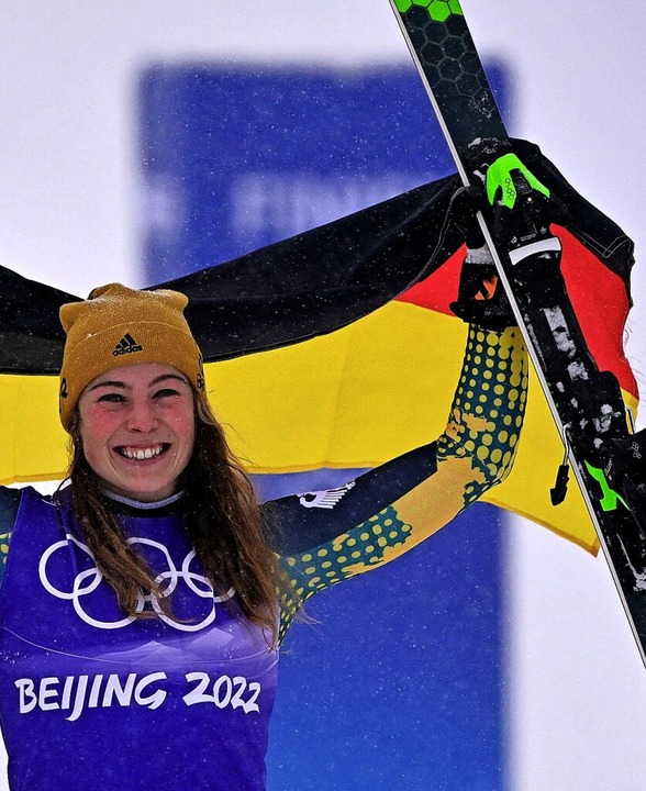 Bewundernswert fair: Skicrosserin Dani...Rang vier mit Olympia-Bronze belohnt.   | Foto: BEN STANSALL (AFP)