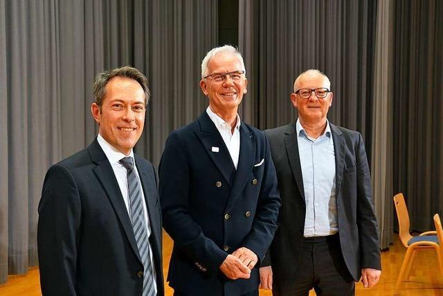 Nur Hans-Peter Widmann stellt sich Ebringern als Bürgermeisterkandidat vor