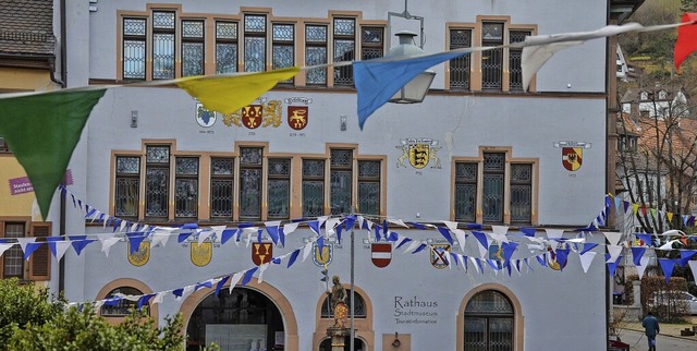 Das Staufener Stdtle ist bereits nrr... Fasnet auf das Treiben der Schelmen.   | Foto: Gabriele Hennicke