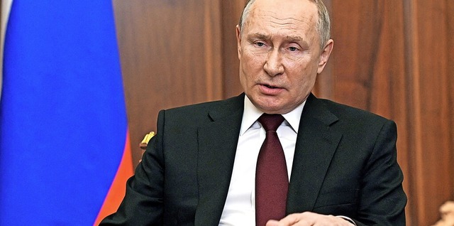 Russlands Prsident Wladimir Putin am Montagabend whrend einer Fernsehansprache  | Foto: ALEXEY NIKOLSKY (AFP)