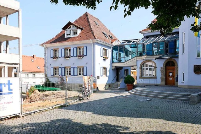 Das Rathaus Bad Krozingen mit Walter-S...usanbau (Archivbild v. 11. Juni 2021).  | Foto: Hans-Peter Mller