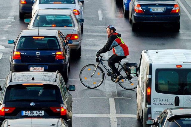 Die Entfernungspauschale wird unabhngig vom jeweiligen Verkehrsmittel gewhrt.  | Foto: A3399 Arne Dedert