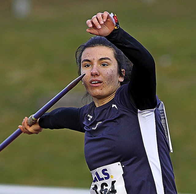 Auf 54,01 Meter warf die 16-jhrige Lorena Frhn den Speer in Sindelfingen.  | Foto: Ralf Grlitz