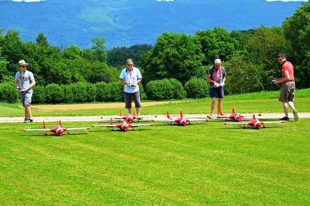 Dsenjet-Modelle sind auf dem Gelnde ...; wie hier beim Vatertagsfliegen 2017.  | Foto: Edgar Steinfelder