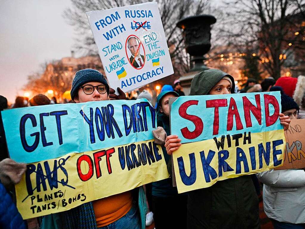 Demonstration gegen die russische Invasion in der Ukraine in Washington, USA