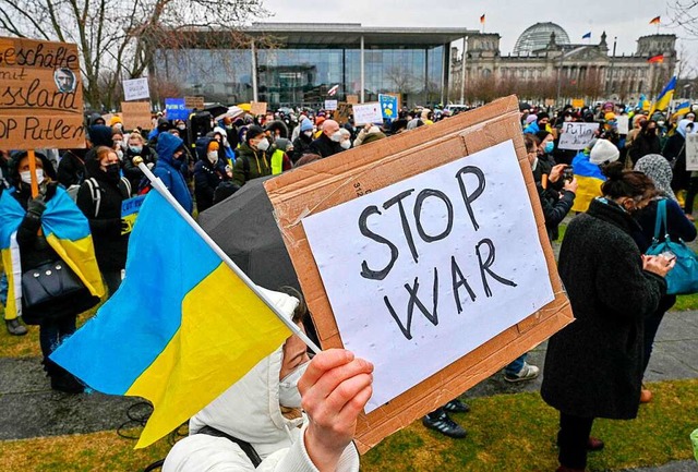 Auch in Emmendingen wird am Samstag, 2...tstand bei einer Kundgebung in Berlin.  | Foto: JOHN MACDOUGALL (AFP)