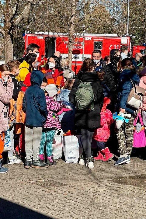 Am Donnerstagabend begann die Reise aus dem Kinderheim bei Kiew.  | Foto: Joachim Rderer