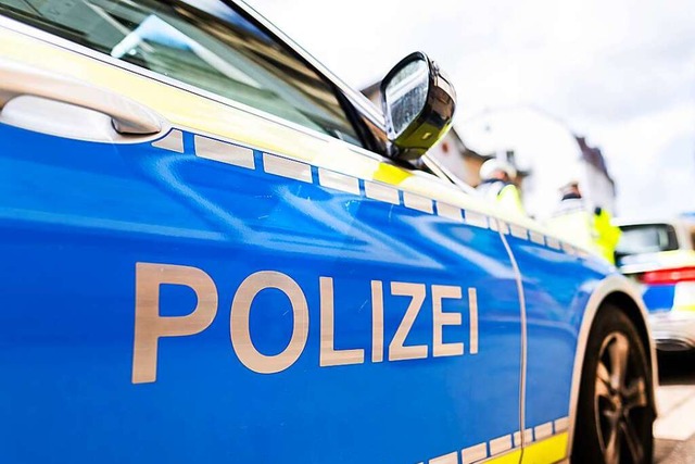 Die Polizei ist dabei, einen Unfall in Auggen aufzuklren (Symbolbild).  | Foto: Philipp von Ditfurth (dpa)