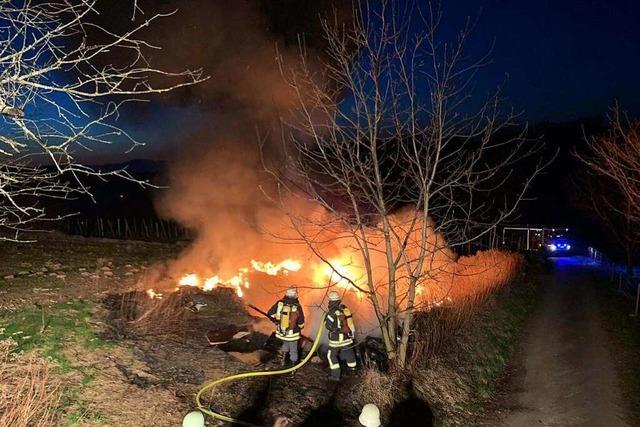 Schliengener Feuerwehr rckt zu zwei Brnden am Montagabend aus