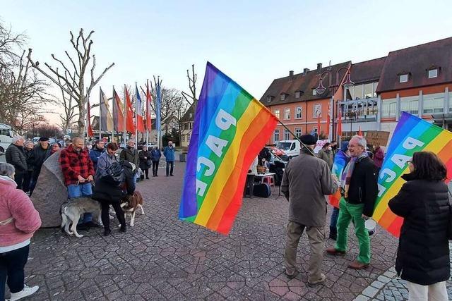 Demonstration in Breisach fr Frieden und Solidaritt