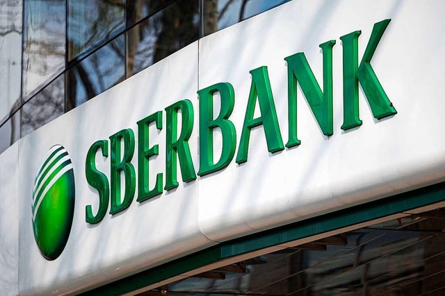Die Sberbank Europe AG stellt ihre Geschftsttigkeit ein.  | Foto: JURE MAKOVEC (AFP)