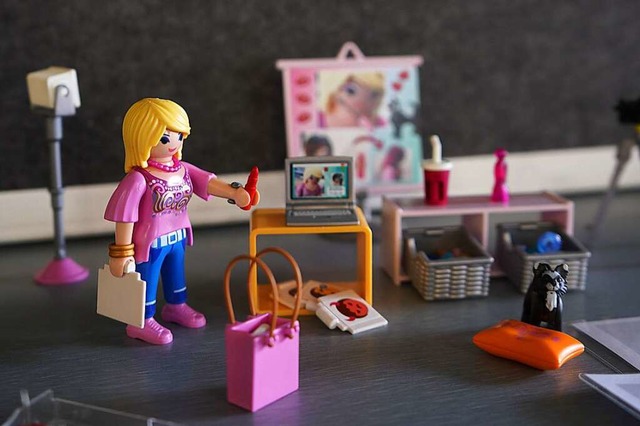 Eine Playmobil-Influencerin gibt Schmi...sondern berwiegend auch der Realitt.  | Foto: Lisa Petrich