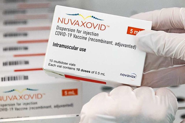 Der neue Impfstoff Nuvaxovid von Novavax  | Foto: Friso Gentsch (dpa)