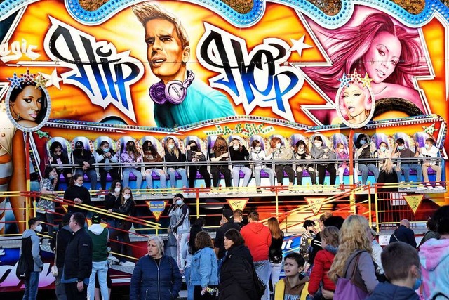 Beim Rummel in Weil am Rhein ist ab En...s Fahrgeschft Magic HipHop mit dabei.  | Foto: Hildegard Siebold