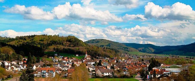 Blick ber Kuhbach. Der Lahrer Ortstei... der  Burgheimer Weiheurkunde erwhnt.  | Foto: Manfred Eble